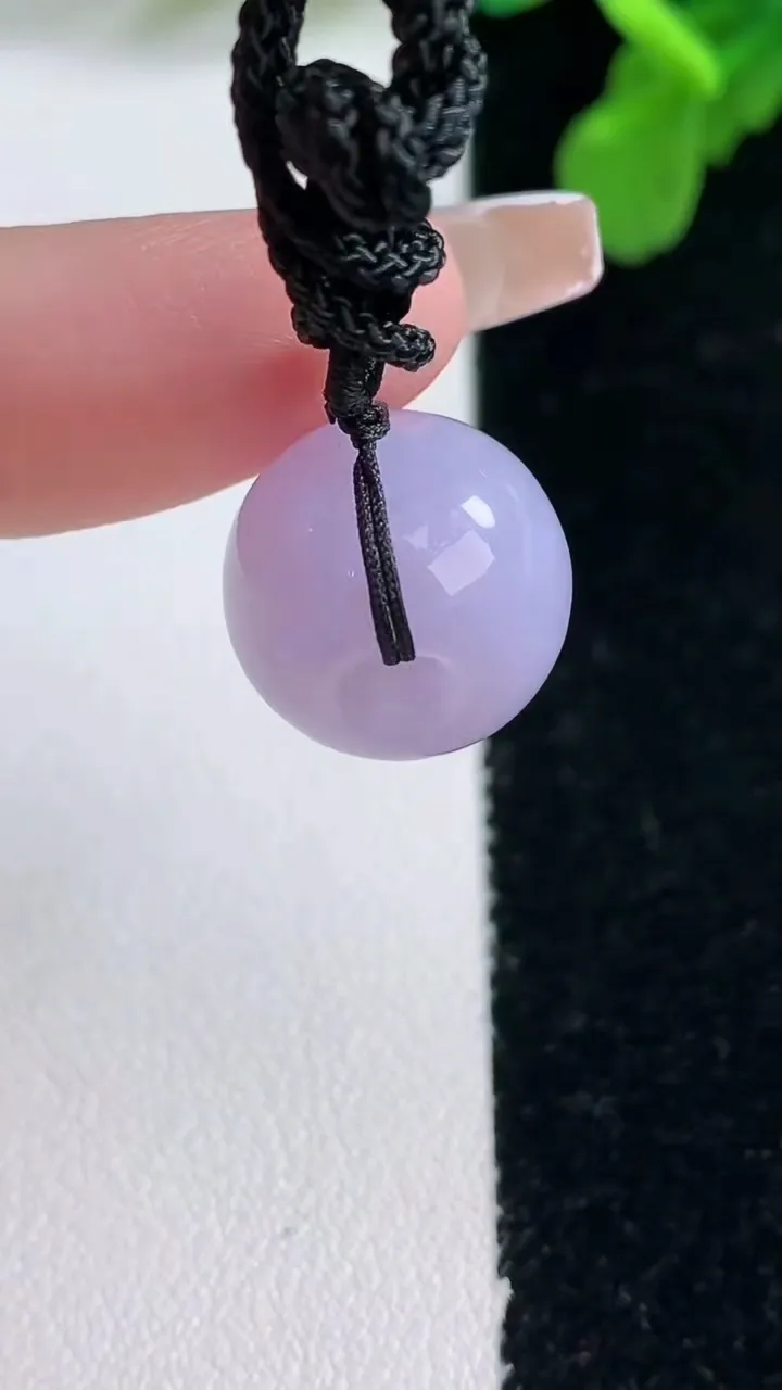 天然A货翡翠紫罗兰路路通吊坠，尺寸14.6-12.5，重量:6.33g
1月1日