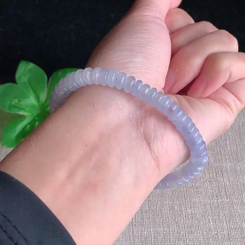 a货翡翠冰种紫罗兰算盘珠手串  尺寸7.2×4.5mm 重量18.00g 0101