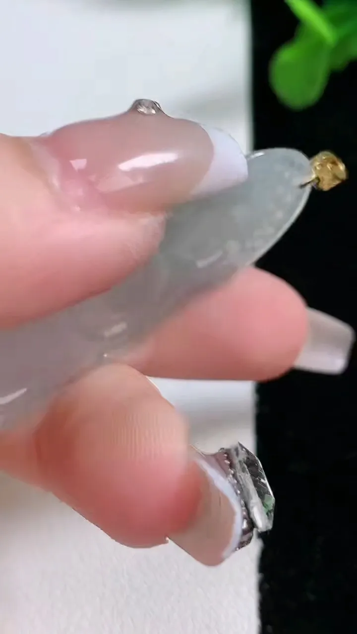 天然A货翡翠种白冰财神爷吊坠，尺寸45-21.6-5，重:8.61g 116
1月1日