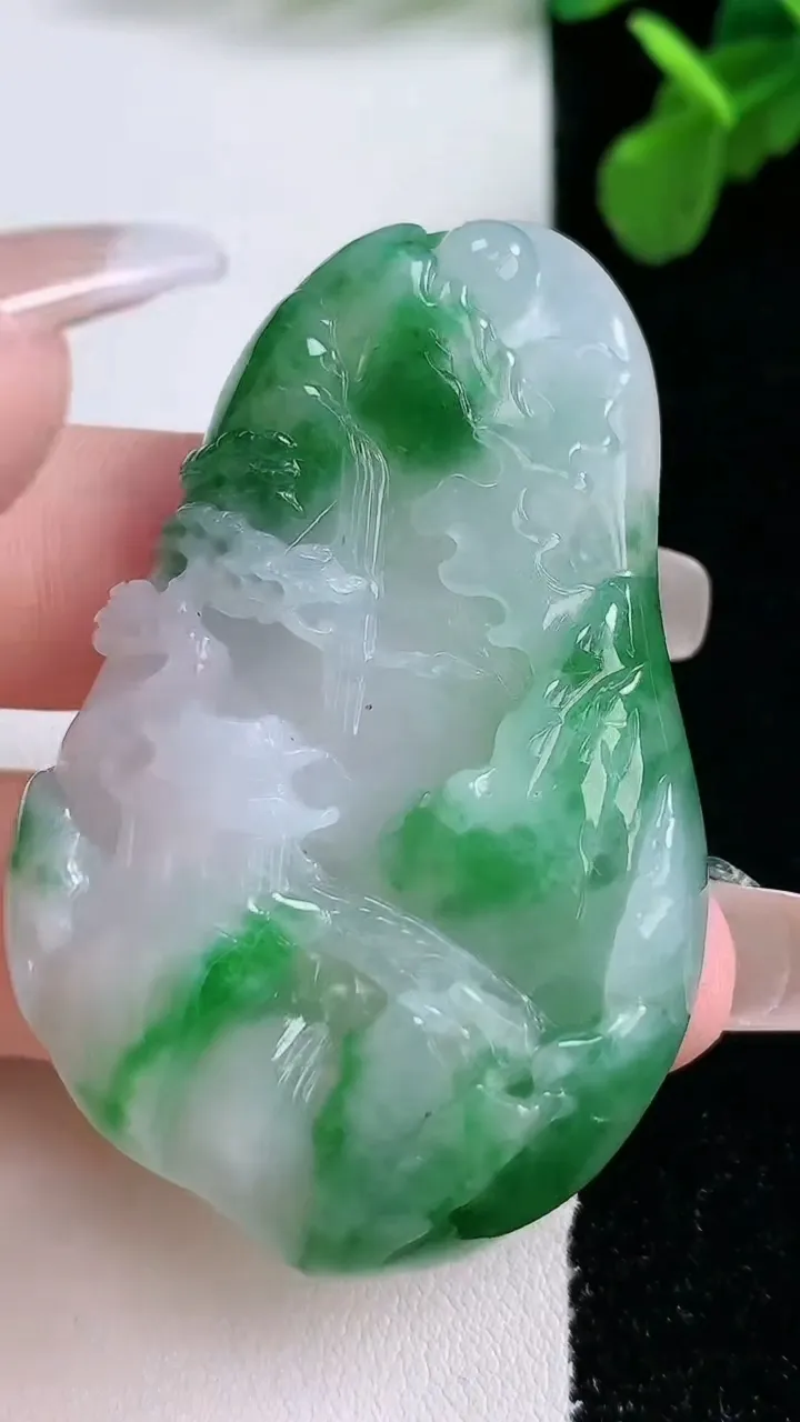 天然A货翡翠山水牌吊坠，尺寸56.2-36.6-9，重:33.69g 123
1月1日