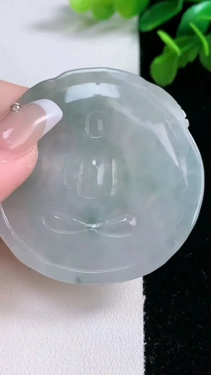 天然A货翡翠观音菩萨吊坠，尺寸54-54.6-5.7，重:29.09g 14
1月1日