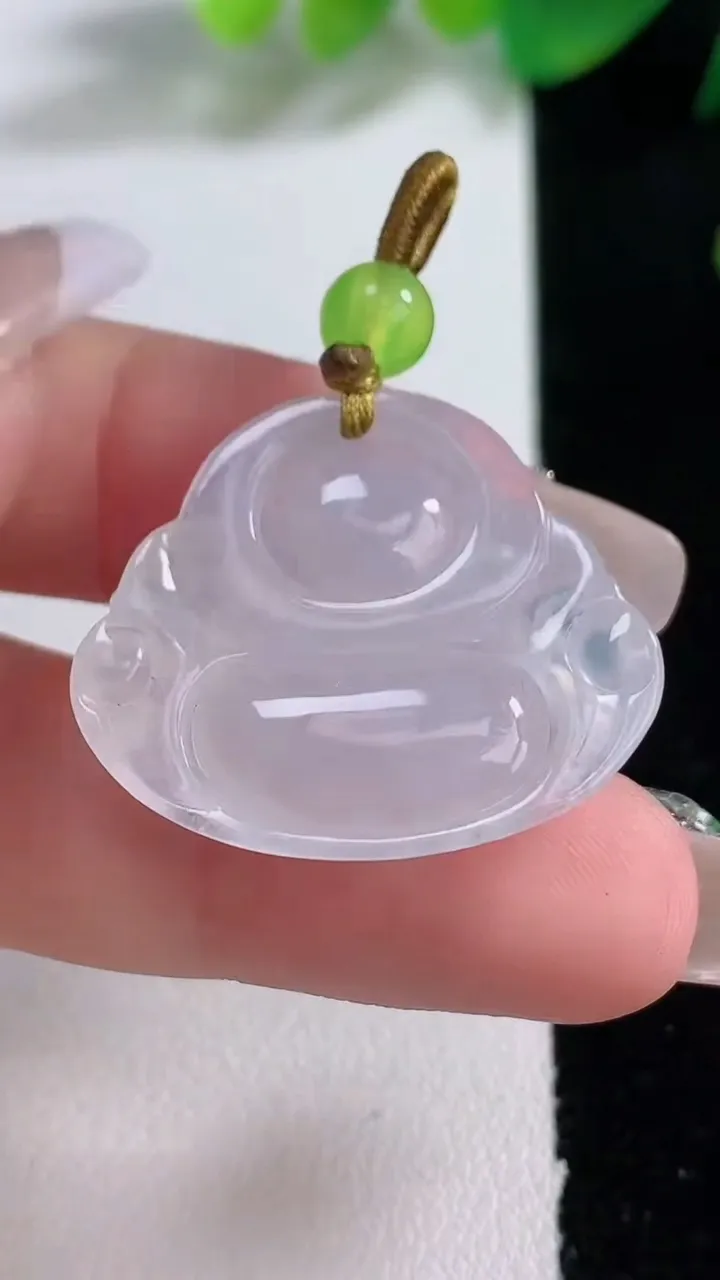 天然A货翡翠佛公吊坠，尺寸23.8-28.3-5.7，重量:5.63g
1月2日