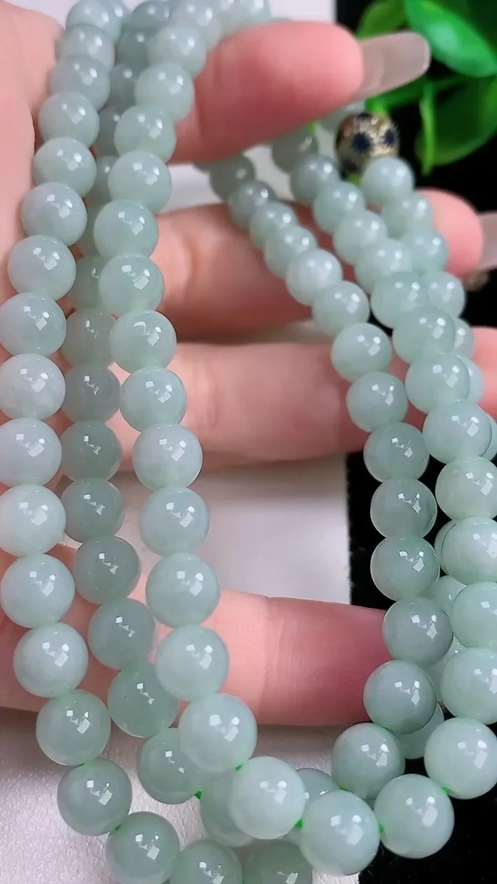 天然A货翡翠圆珠项链，尺寸7-108颗，重:59.56g1月3日
工厂直销收藏佳品,种好水足，色泽均