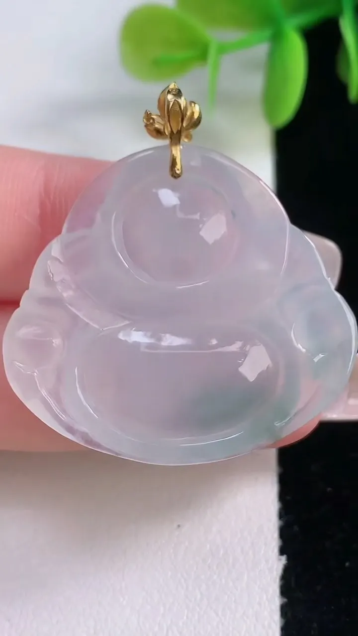 天然A货翡翠种飘花佛公吊坠，尺寸30-33-5.8，重量:8.75g
1月5日