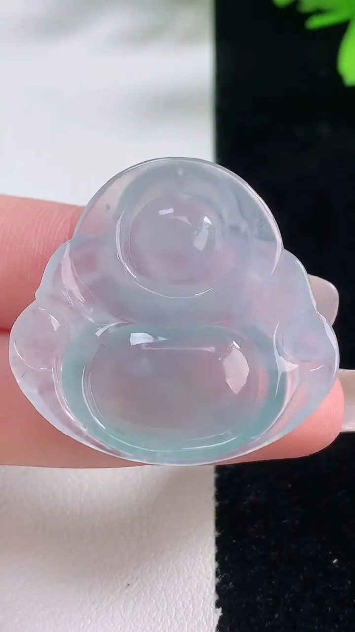 天然A货翡翠佛公吊坠，尺寸32.7-35-6.2，重量:10.62g
1月5日