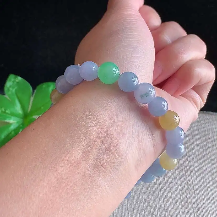 a货翡翠冰种三彩圆珠佛珠手串23颗 尺寸8.8mm 重量28.25g 0104