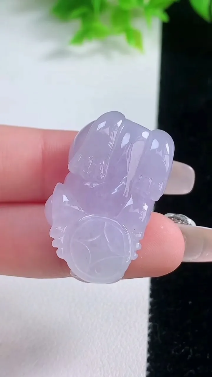 天然A货翡翠紫罗兰貔貅吊坠，尺寸33-20.2-12，重量:17.28g
1月19日