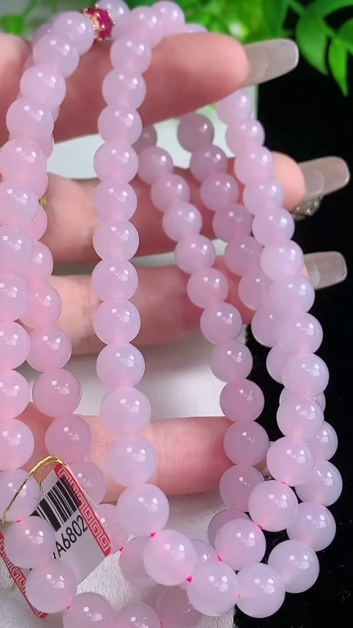 天然A货翡翠紫罗兰圆珠项链，尺寸7.5-98颗，重量72.29g
1月19日