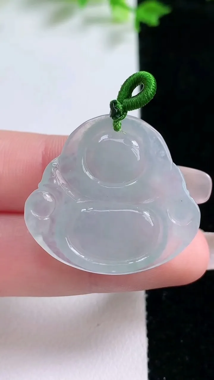 天然A货翡翠佛公吊坠，尺寸28.2-31-5.4，重量:7.02g
1月20日