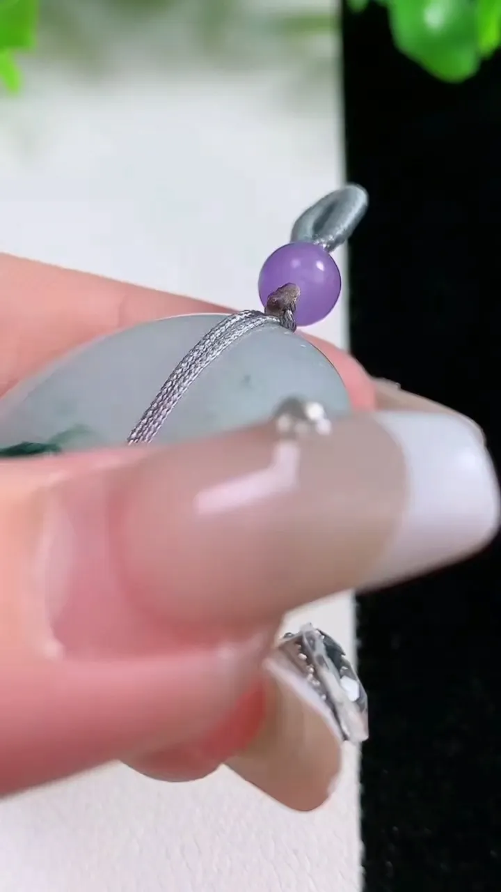 天然A货翡翠飘花平安扣吊坠，尺寸33-5.2，重量:13.29g
1月20日