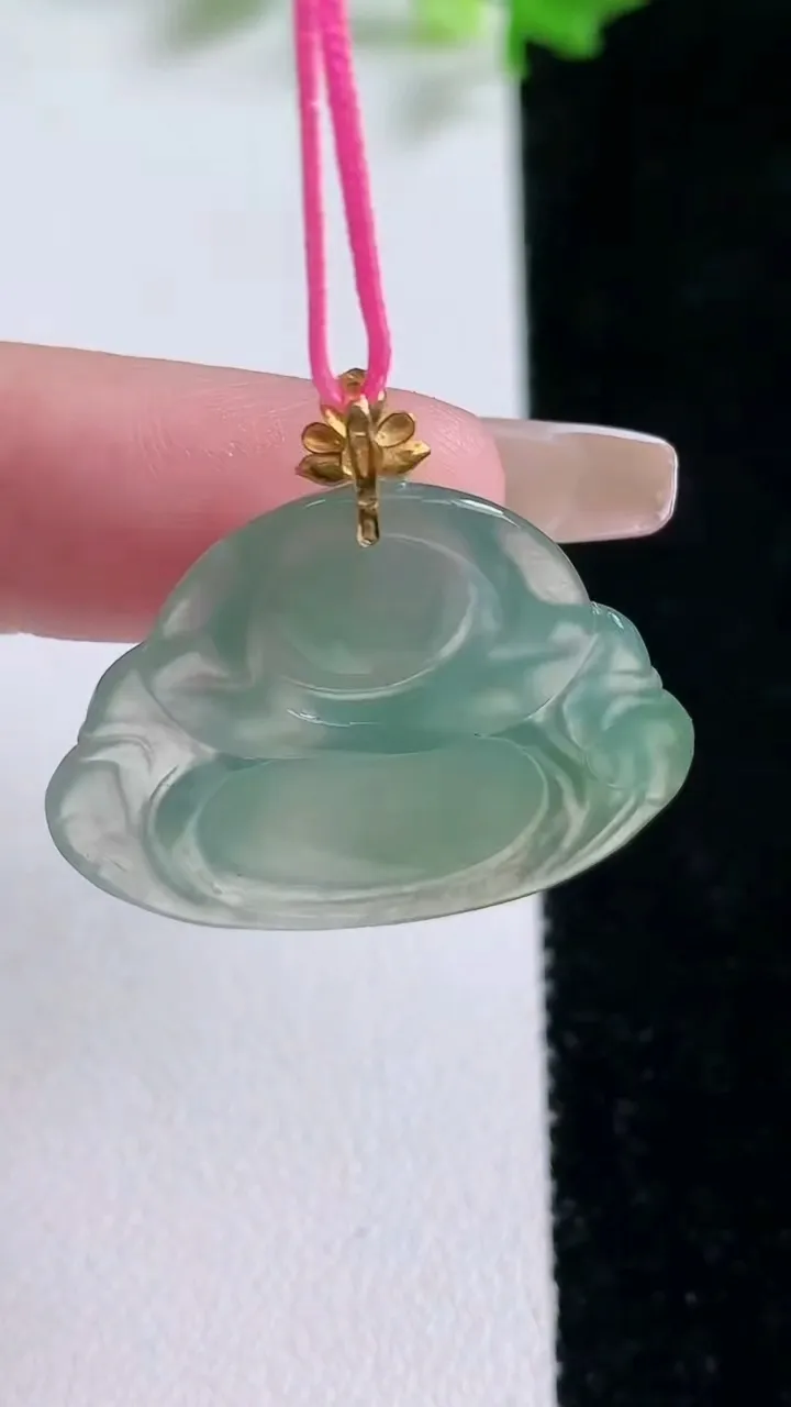 天然A货翡翠佛公吊坠，尺寸24.2-28.7-4.5，重量:4.66g
1月20日