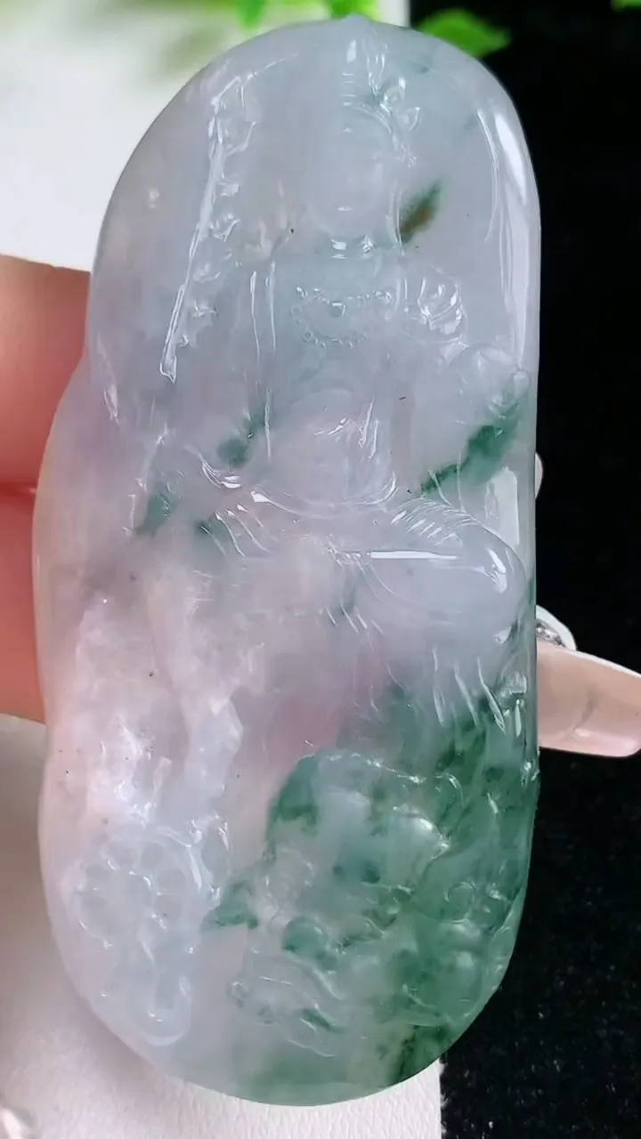 天然A货翡翠冰种飘花文殊菩萨吊坠，尺寸72.4-33.8-6.9，重量:37.95g
1月20日
