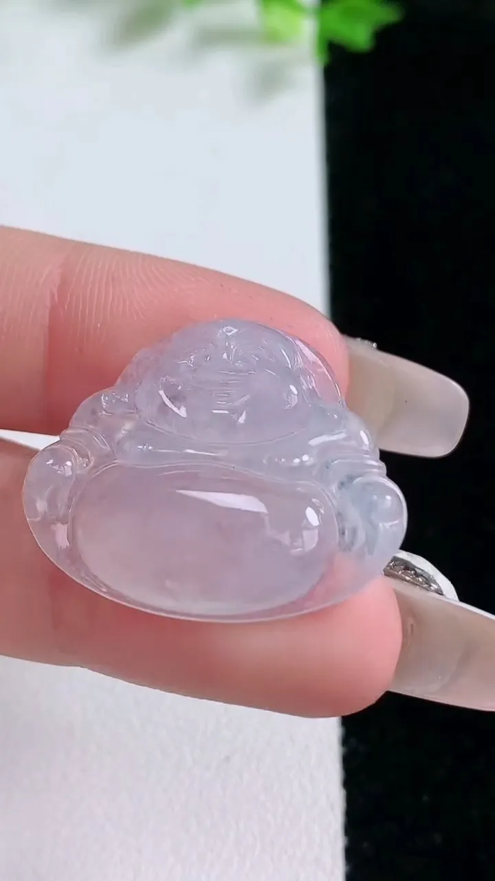 天然A货翡翠佛公镶嵌件，尺寸22-27.3-3.7，重量:3.85g
1月20日