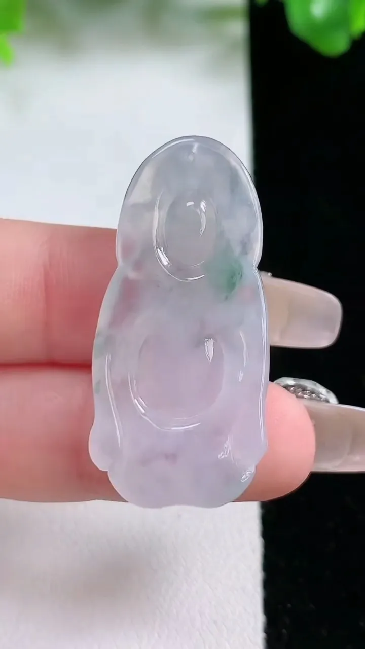 天然A货翡翠冰种飘花财神爷吊坠，尺寸37-17.5-5.8，重量:6.98g
1月21日