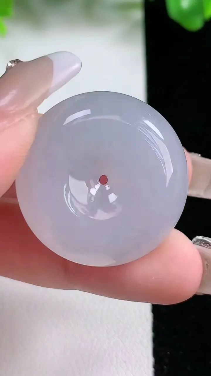 天然A货翡翠紫罗兰平安扣吊坠，尺寸23-8.8，重量:14.96g
1月21日