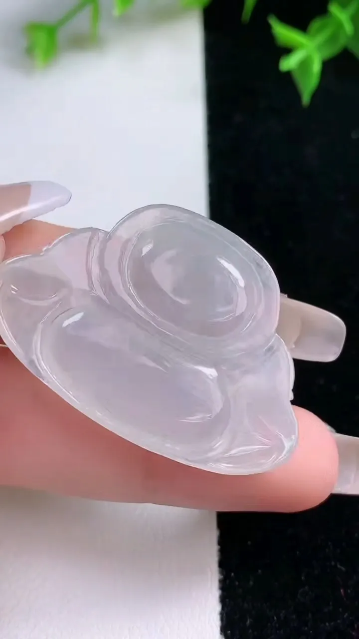 天然A货翡翠佛公吊坠，尺寸27-30-5.3，重量:9.19g
1月22日