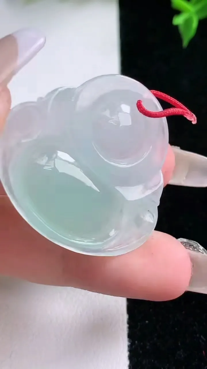 天然A货翡翠佛公吊坠，尺寸32-35.4-5.4，重量:9.13g
1月22日