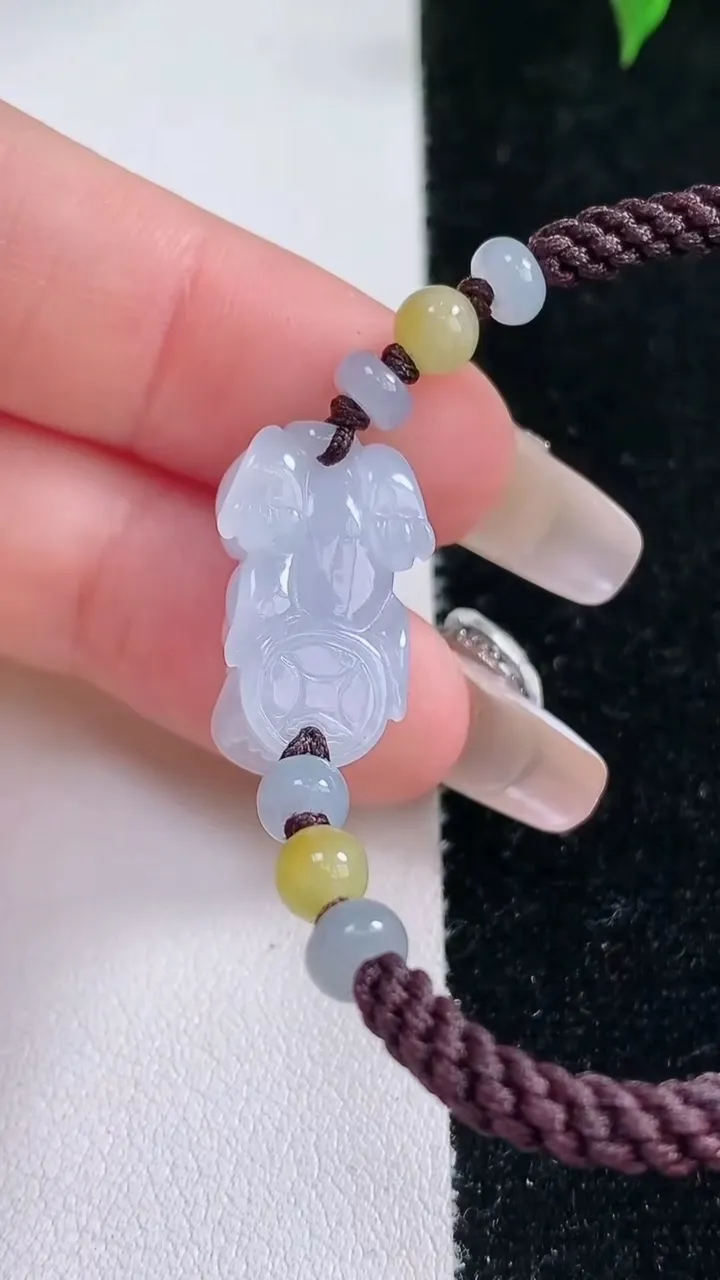 天然A货翡翠貔貅手绳，尺寸19.2-12.2-9，重量:6.46g
1月22日