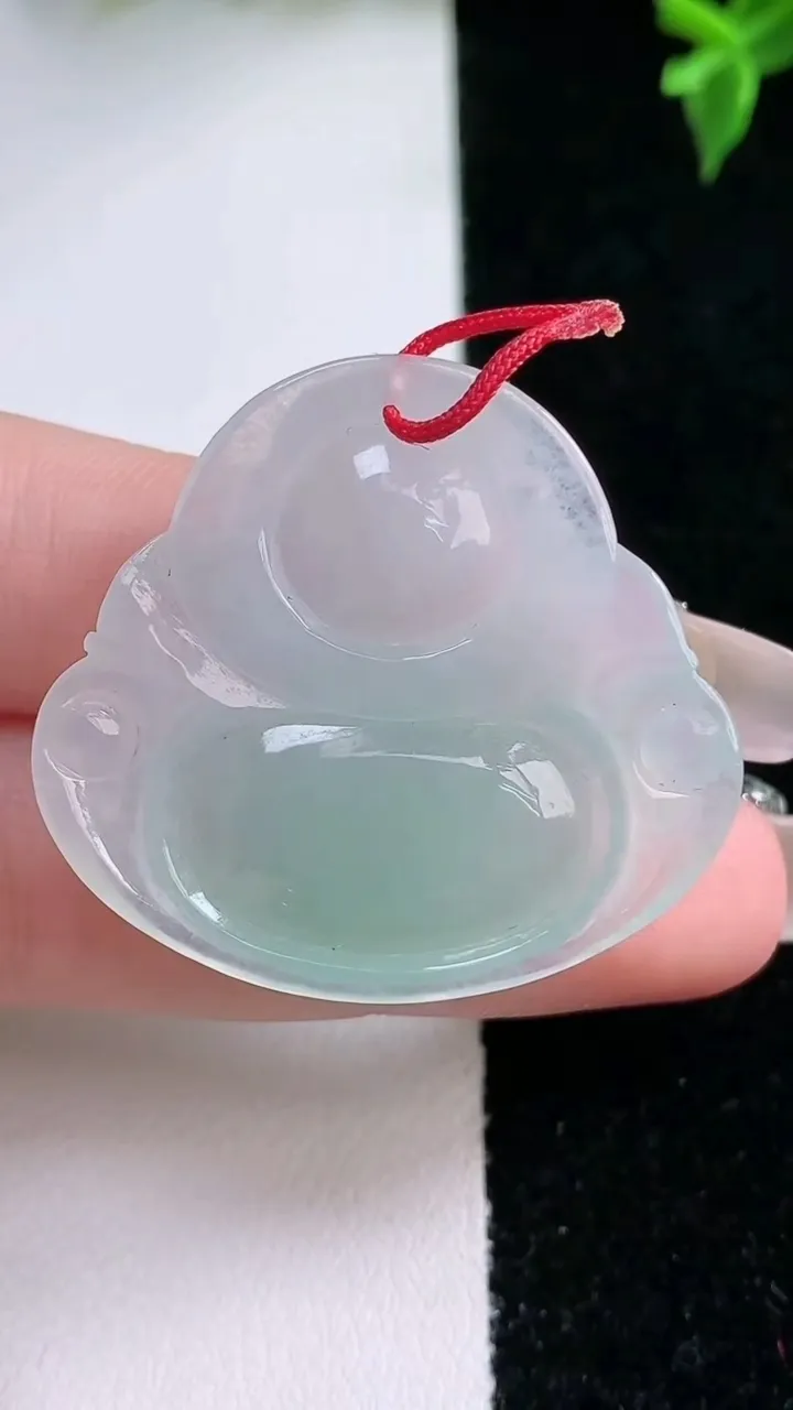 天然A货翡翠佛公吊坠，尺寸32-35.4-5.4，重量:9.13g
1月22日