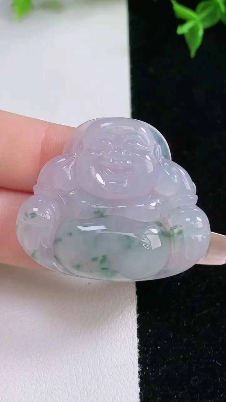 天然A货翡翠冰种飘花佛公吊坠，尺寸32-37.7-5，重量:10.61g
1月22日