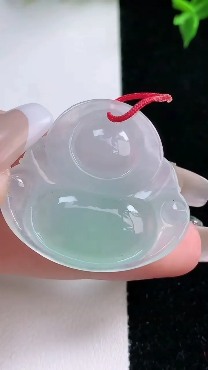 天然A货翡翠佛公吊坠，尺寸32-35.4-5.4，重量:9.13g
1月22日