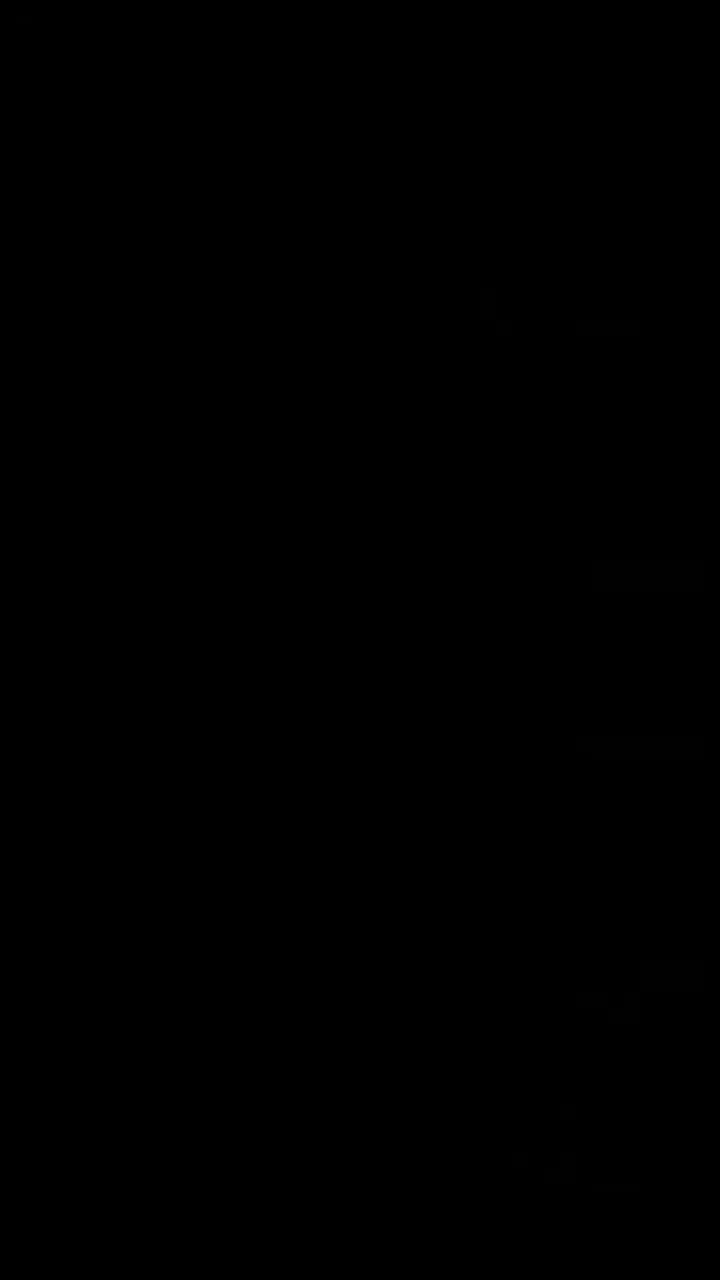 天然A货翡翠无事牌吊坠，尺寸53-39.3-5.6，重量:36.77g
1月23日