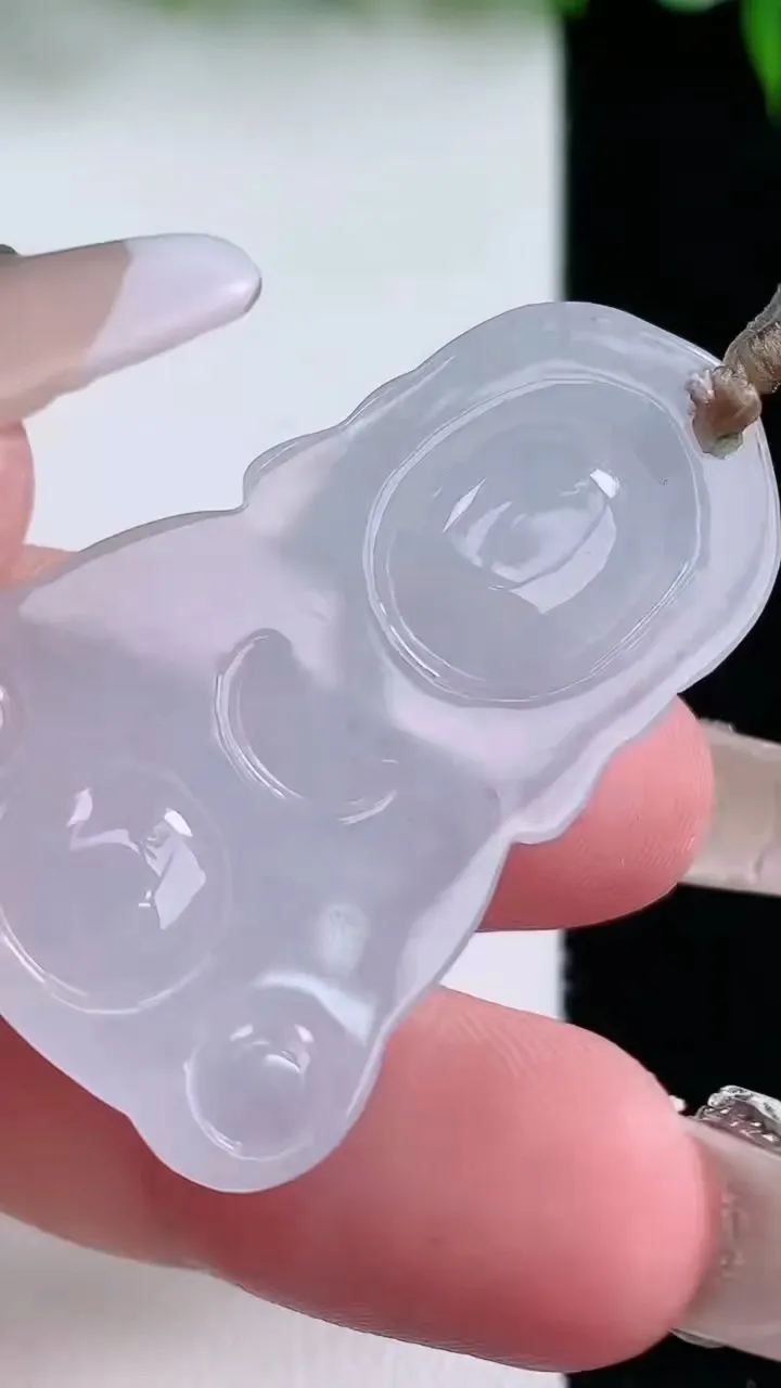 天然A货翡翠宝宝佛吊坠，尺寸40.2-27-6，重量:11.27g
1月23日