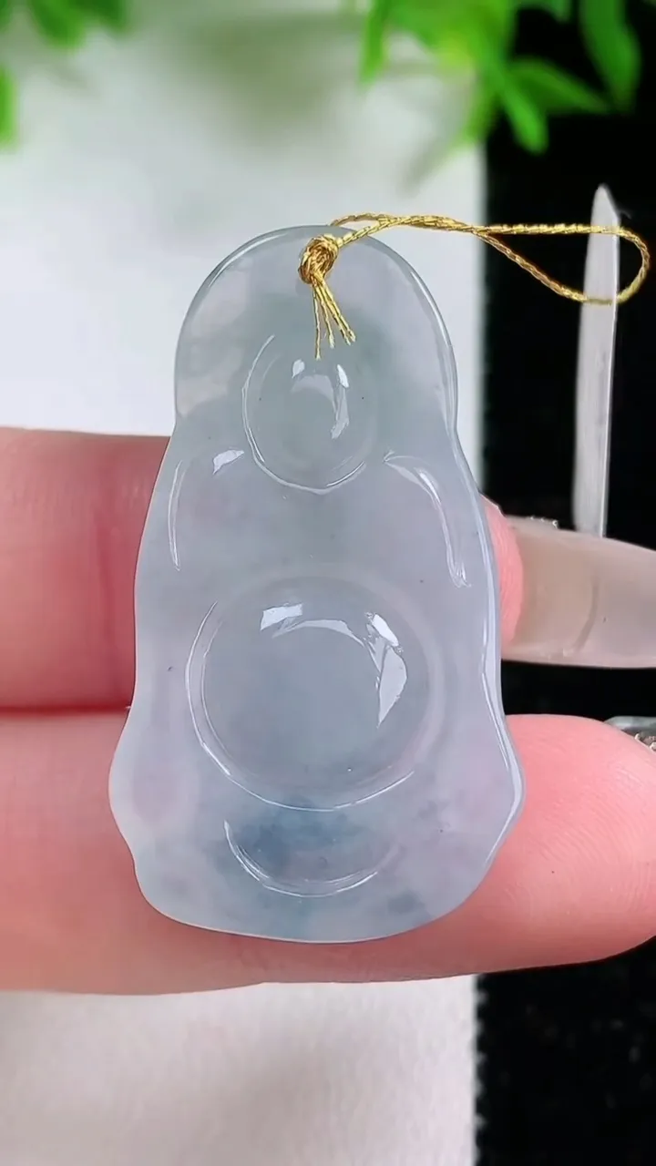 天然A货翡翠紫罗兰财神爷吊坠，尺寸36.5-20.8-5.9，重量:7.05g
1月24日