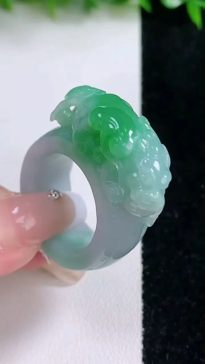 天然A货翡翠貔貅指环扳指，尺寸20.3-29.8-12-13.6，重量:23.78g2026年1月2