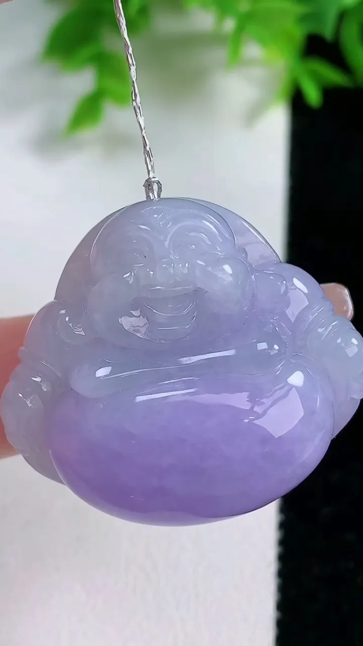 天然A货翡翠紫罗兰佛公吊坠，尺寸29.6-34.8-11.7，重量:20.81g
1月25日