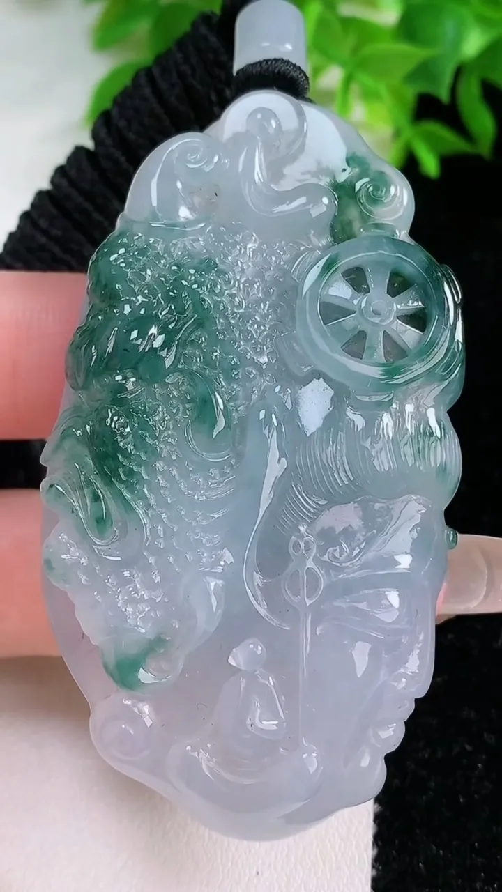 天然A货翡翠飘花一念之间吊坠，尺寸67-36.2-11.5，重量:52.16g
1月25日