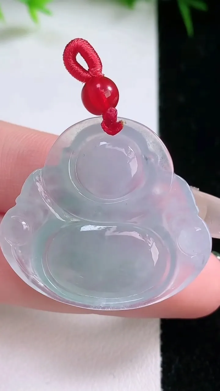 天然A货翡翠佛公吊坠，尺寸31-33.8-5.7，重量:9.43g
1月26日