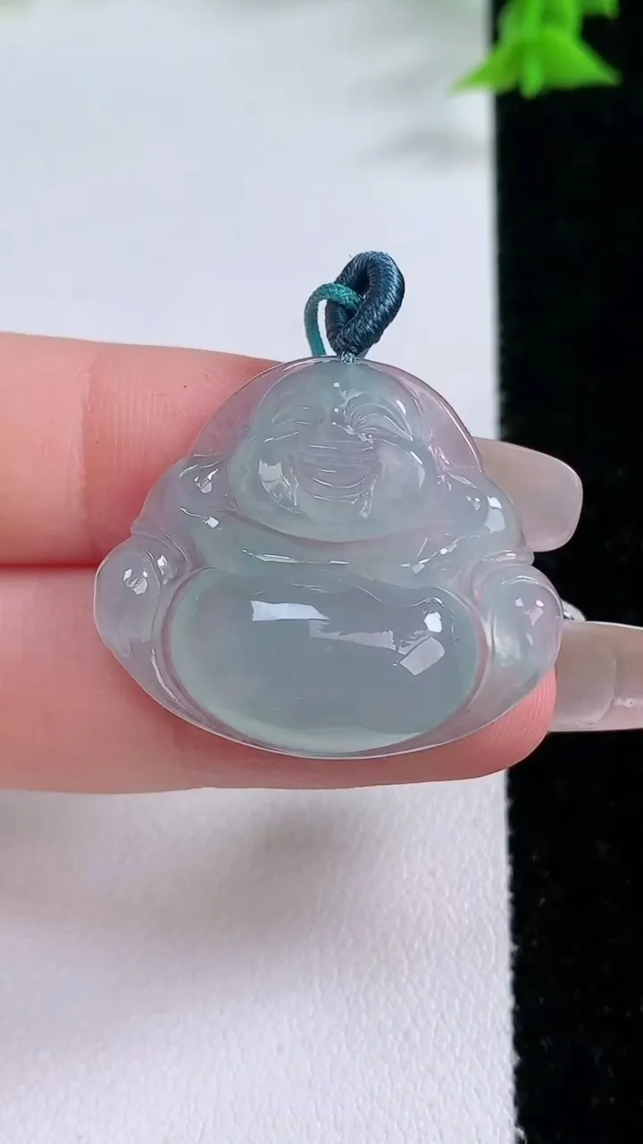 天然A货翡翠佛公吊坠，尺寸25.2-29.5-6，重量:6.54g
1月27日