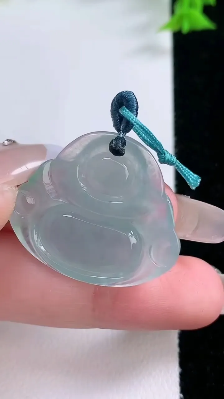 天然A货翡翠佛公吊坠，尺寸25.2-29.5-6，重量:6.54g
1月27日