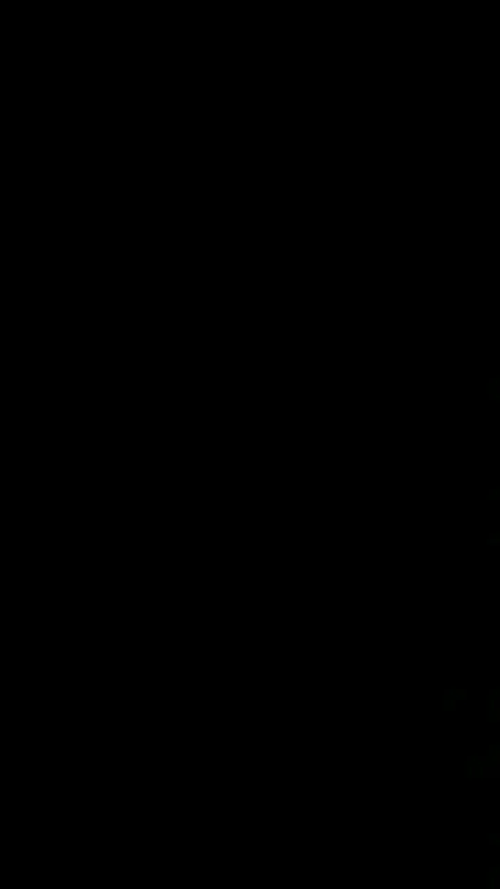 天然A货翡翠节节高升 竹节吊坠，尺寸31-13.7-3.8，重量:3.72g
1月27日