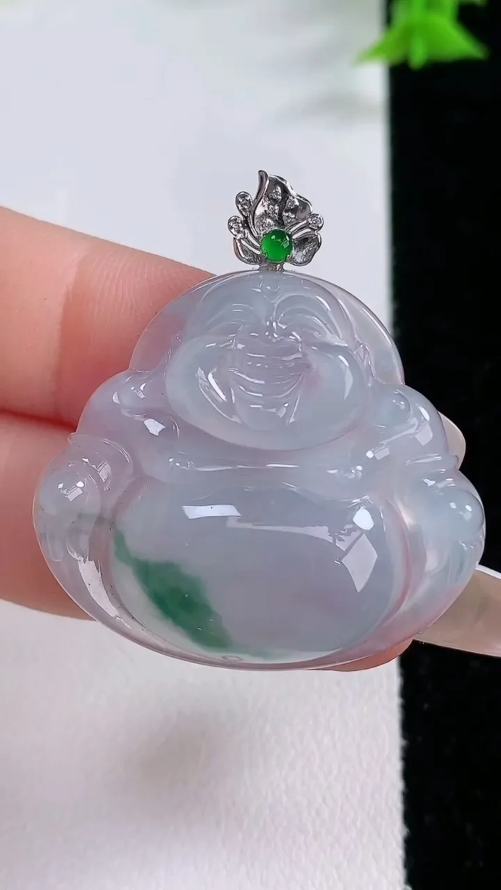 天然A货翡翠种飘花佛公吊坠，尺寸30-33.7-6.2，重量:9.76g
1月27日