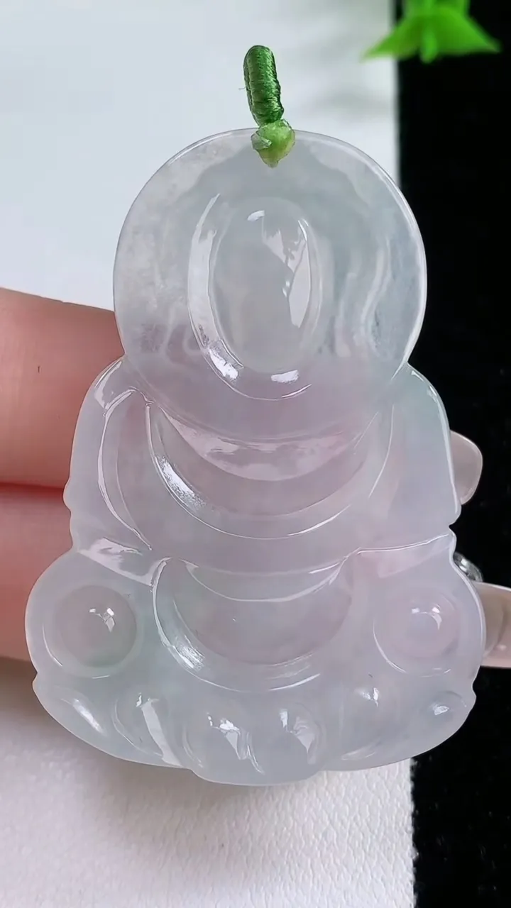 天然A货翡翠观音菩萨吊坠，尺寸50.8-36-5，重量:16.58g
1月27日
