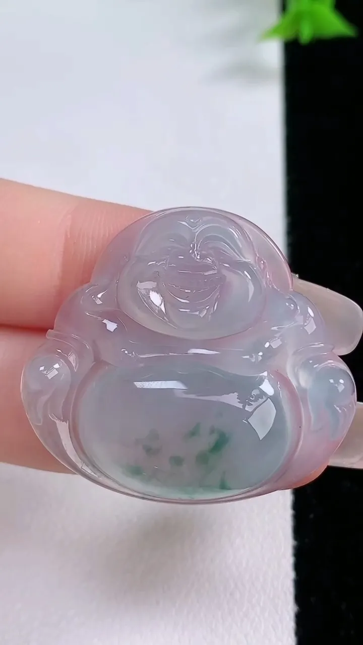 天然A货翡翠冰种飘花佛公吊坠，尺寸30.2-34-6，重量:9.36g
1月27日