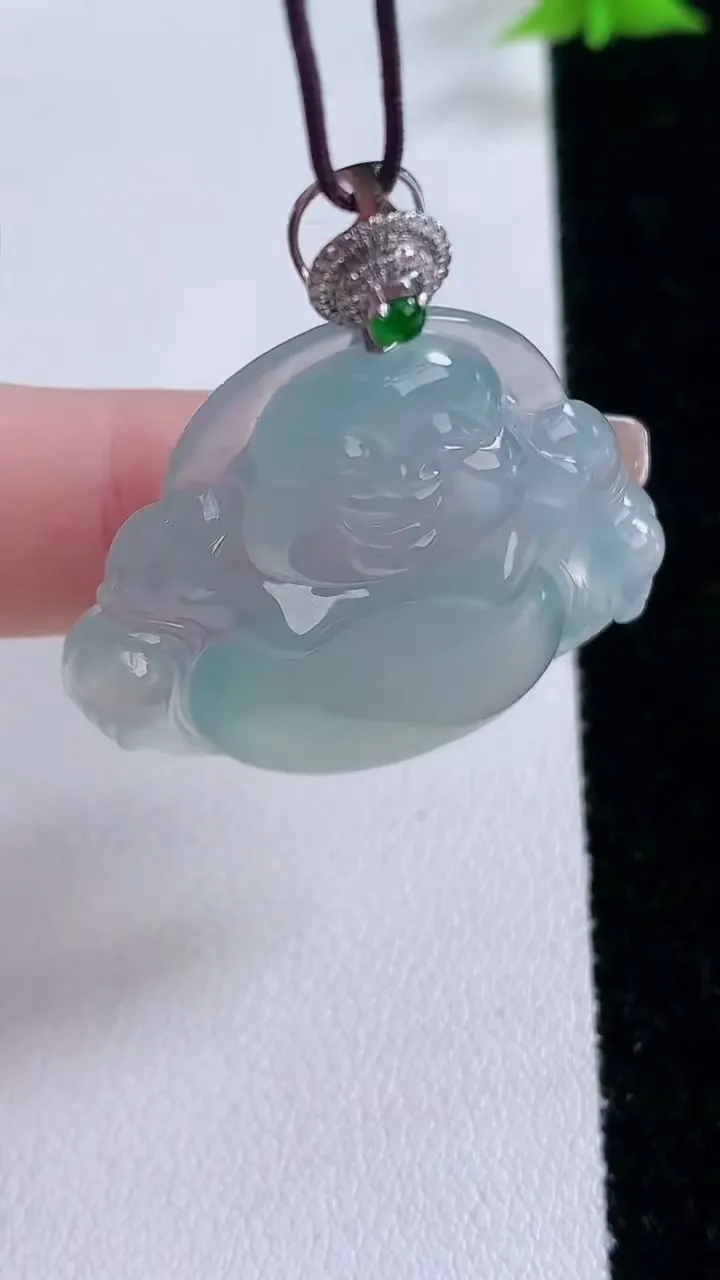 天然A货翡翠佛公吊坠，尺寸31.2-24-6，重量:10.13g
1月27日