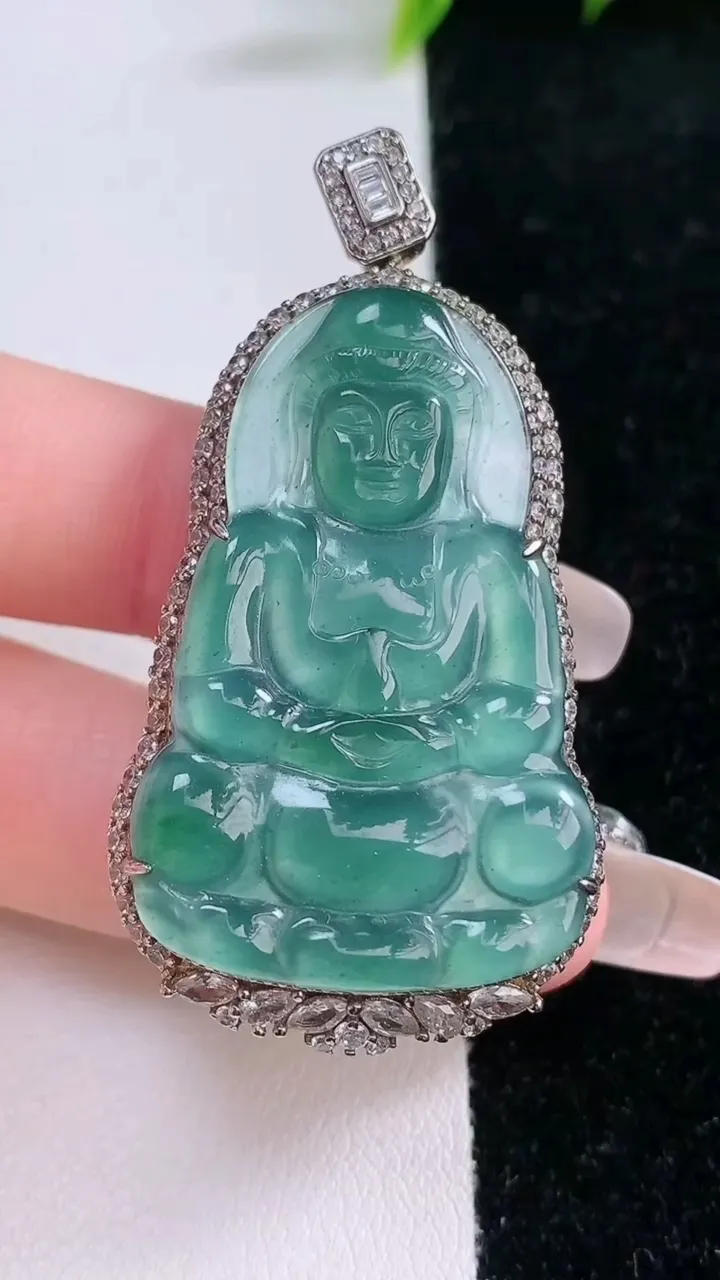 天然A货翡翠925银蓝水观音菩萨吊坠，尺寸53.6-28.3-11.7，裸石39-26重量:14.6