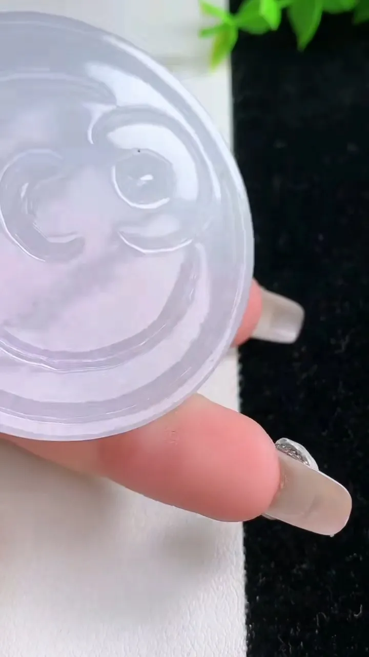 天然A货翡翠紫罗兰逍遥佛吊坠，尺寸54-4.4，重量:30.08g
1月28日