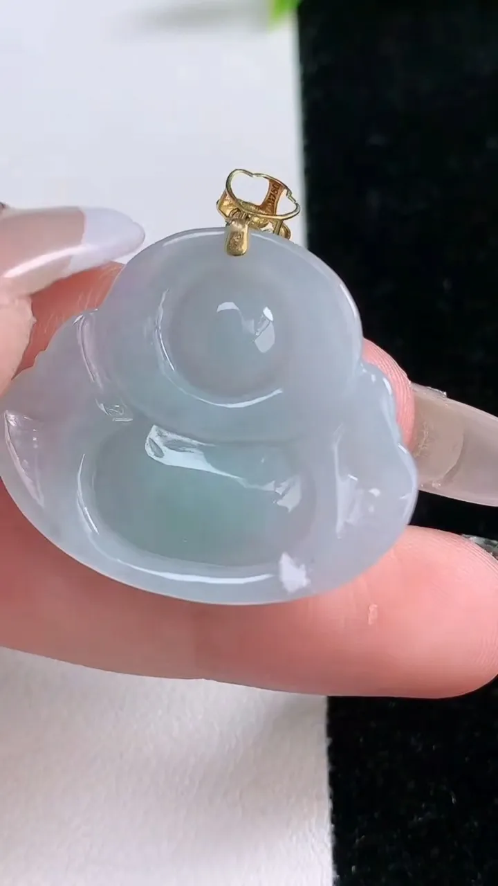 天然A货翡翠佛公吊坠，尺寸26.7-30.5-6.2，重量:7.72g
1月28日