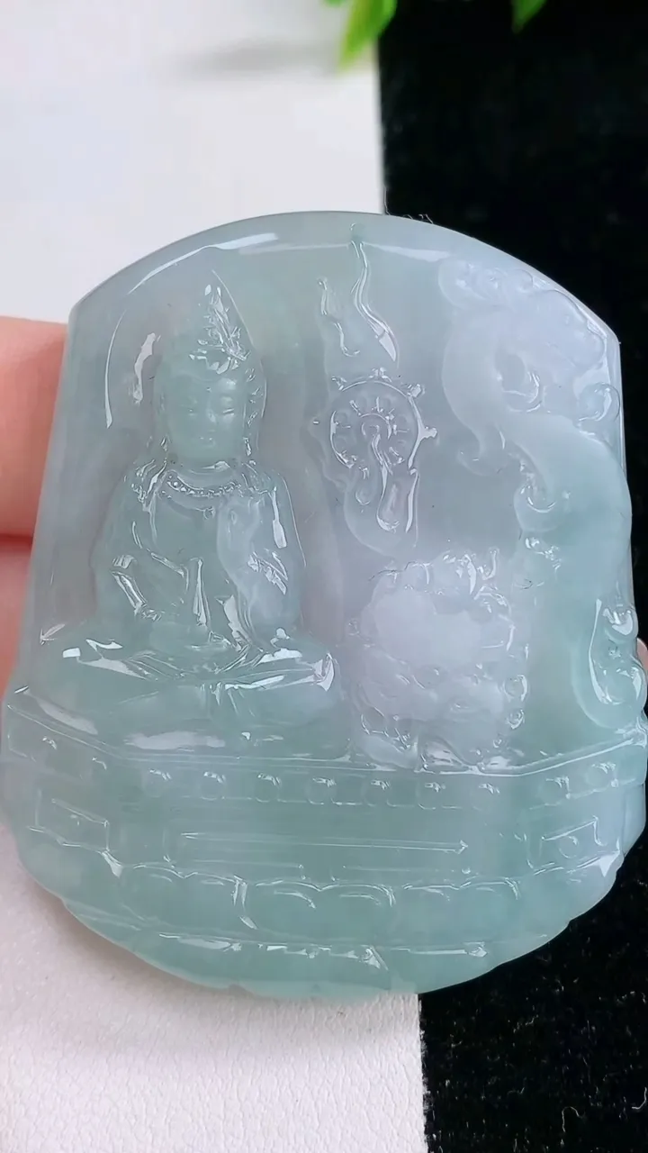 天然A货翡翠文殊菩萨吊坠，尺寸56-47.3-7，重量:44.97g
1月29日