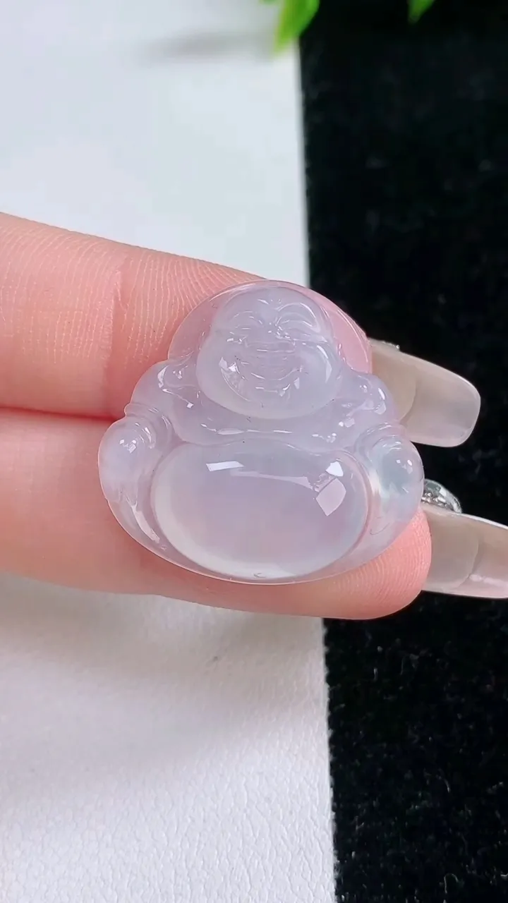 天然A货翡翠佛公吊坠，尺寸25.2-27-5，重量:5.08g
1月29日