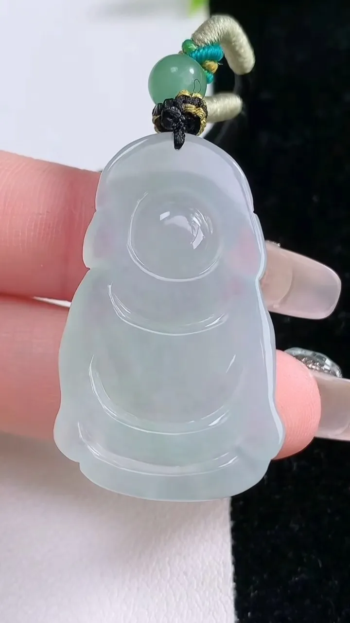 天然A货翡翠财神爷吊坠，尺寸38.3-23.8-7.4，重量:15.05g
1月29日