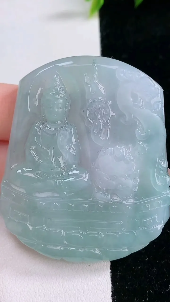 天然A货翡翠文殊菩萨吊坠，尺寸56-47.3-7，重量:44.97g
1月29日