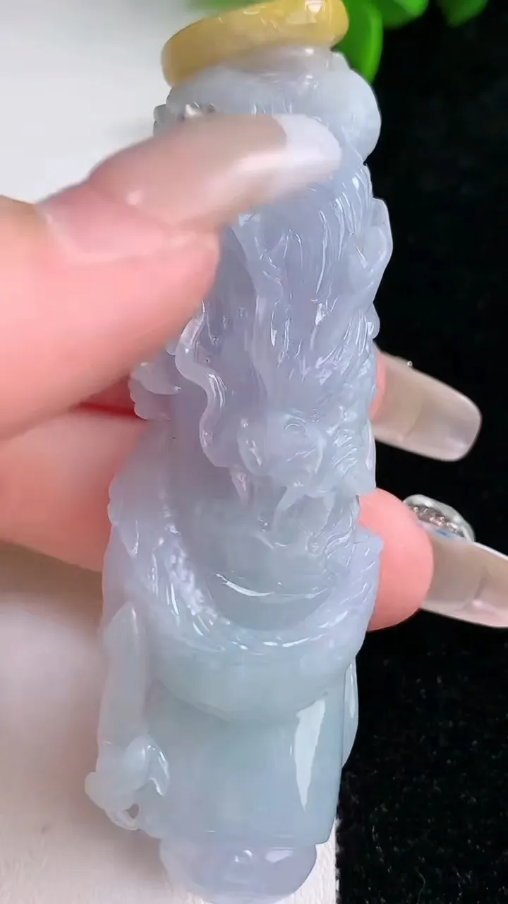 天然A货翡翠紫罗兰降魔杵吊坠，尺寸77-21.7-12.3，重量:43.31g
1月30日