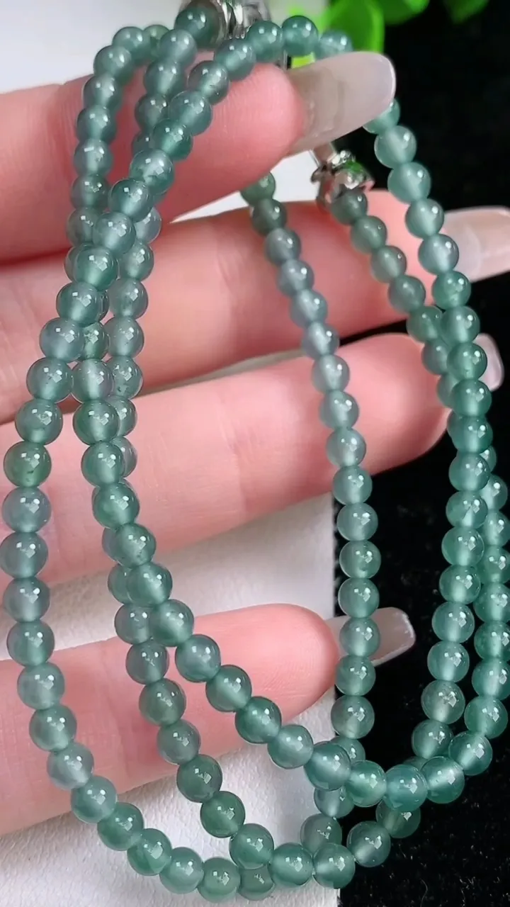 天然A货翡翠小米珠项链，尺寸3.7，重量:15.03g1月30日
工厂直销收藏佳品,种好水足，色泽均