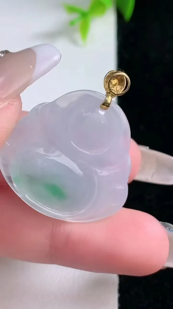 天然A货翡翠佛公吊坠，尺寸26.8-29.8-6，重量:7.71g
1月30日