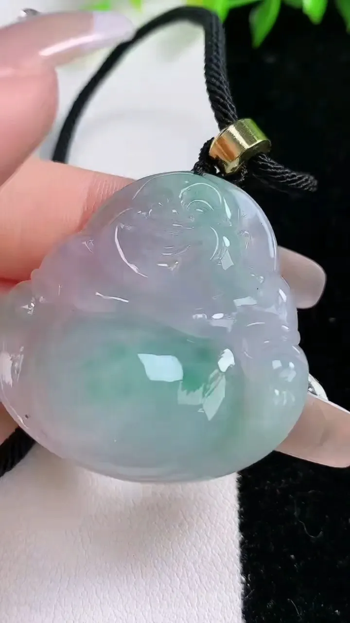 天然A货翡翠佛公吊坠，尺寸37.5-38.6-6.6，重:15.11g
1月31日